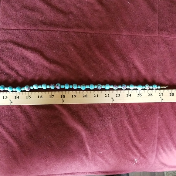 Beautiful beaded necklace - Picture 5 of 5